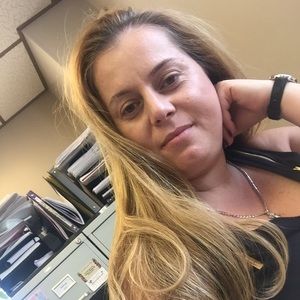 Meet your Posher, Jasmina